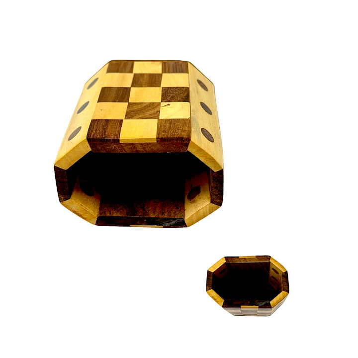Pen Holder with Check Design - view 2