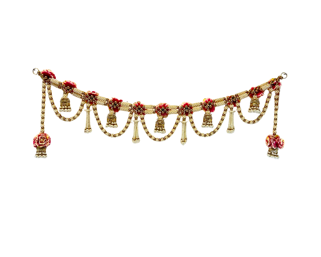 Door Threshold Hanging Heavy with Pearl and Flower Design (Thoran)