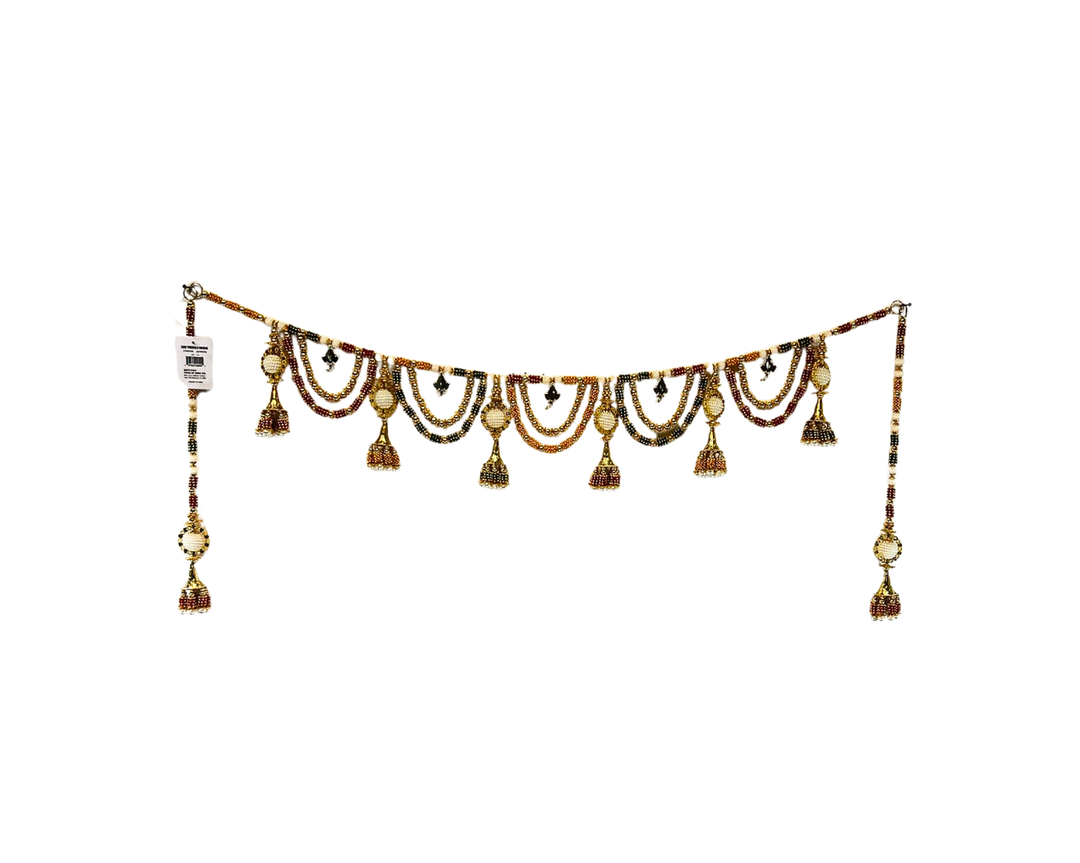 Door Threshold Hanging Heavy with Pearl Design (Thoran)